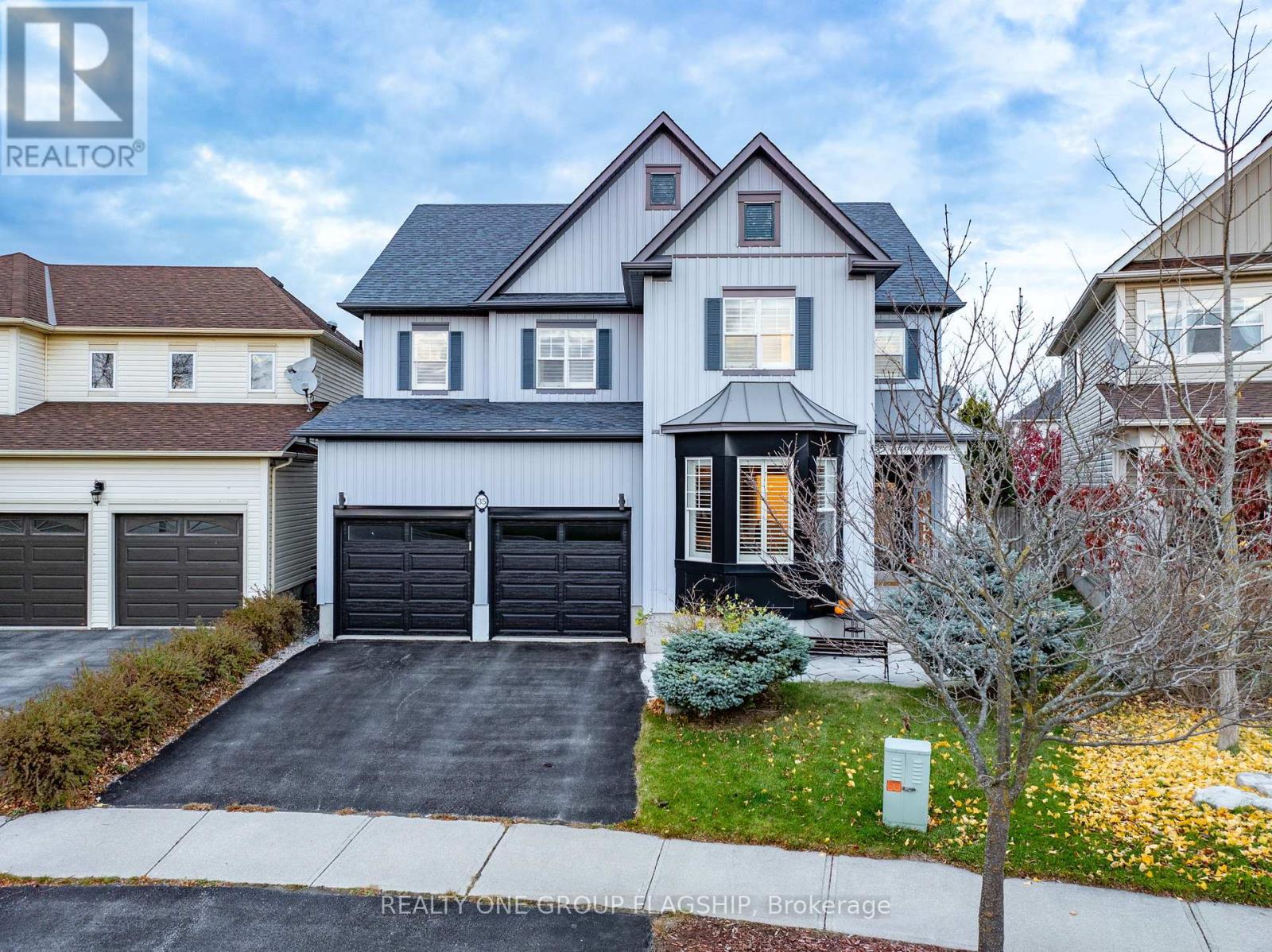35 HURST STREET, Halton Hills, Ontario