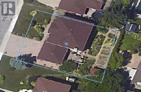 Property at 39 CORINTHIAN DRIVE image 2