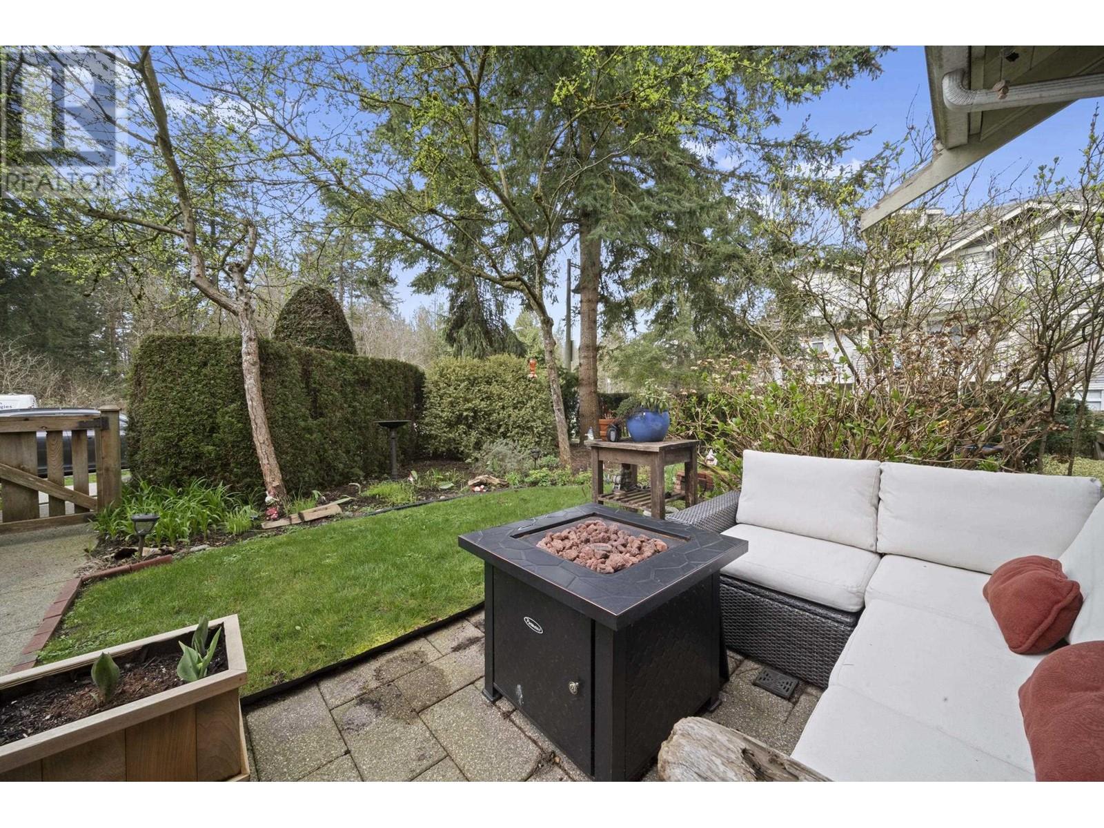 68 7488 Southwynde Avenue, Burnaby, British Columbia  V3N 5C6 - Photo 8 - R2984979