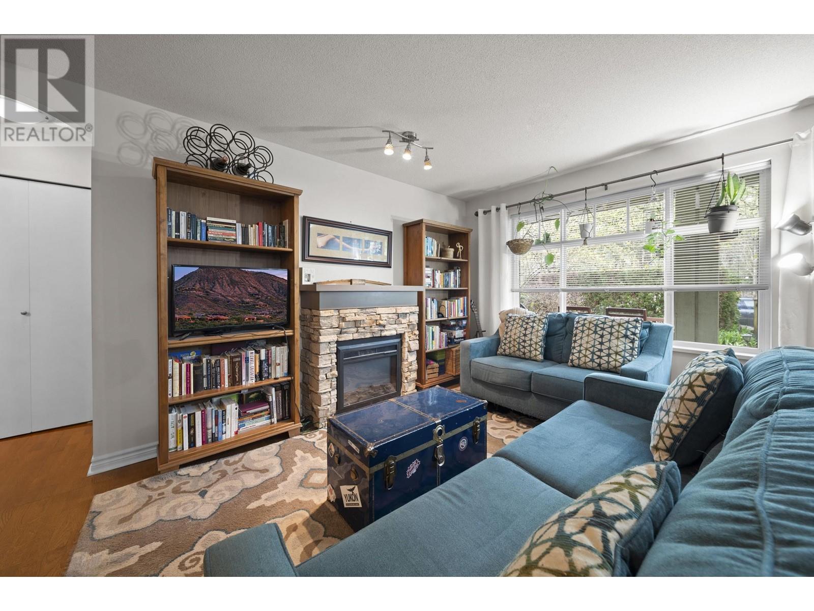 68 7488 Southwynde Avenue, Burnaby, British Columbia  V3N 5C6 - Photo 10 - R2984979