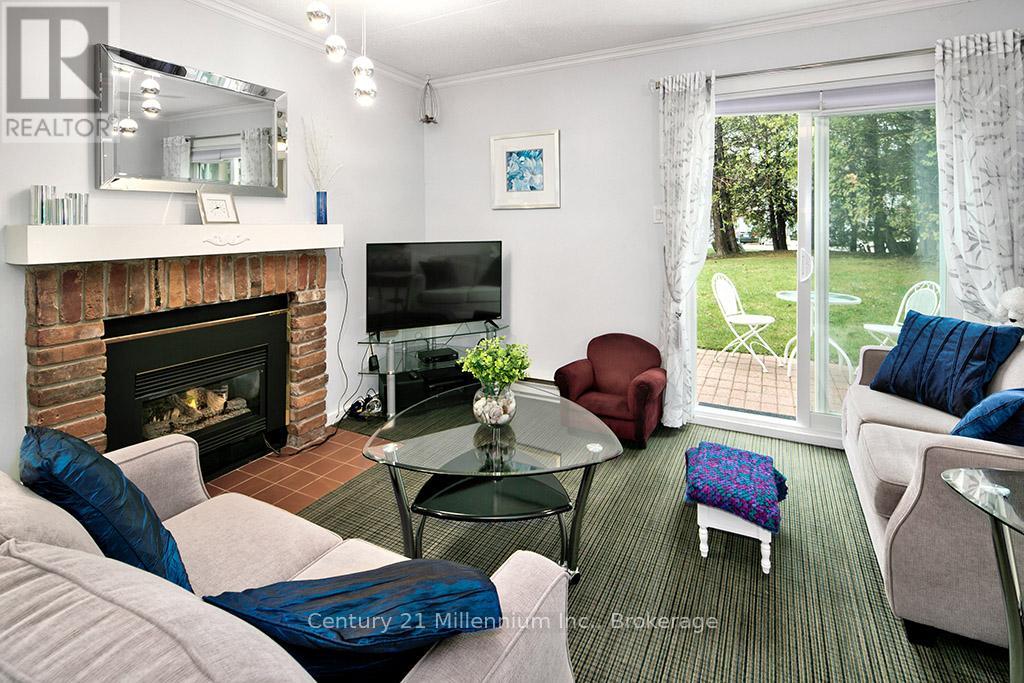 6 - 15 Dawson Drive, Collingwood, Ontario  L9Y 5B4 - Photo 6 - S12064528