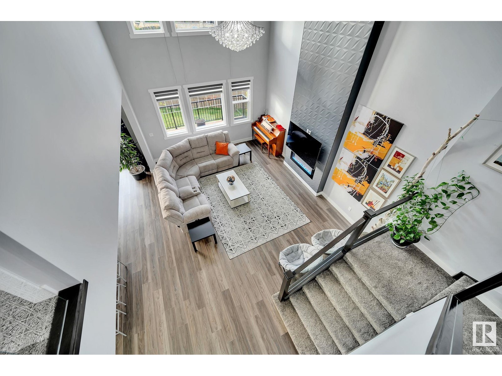 Property at 1416 157 ST SW image 5