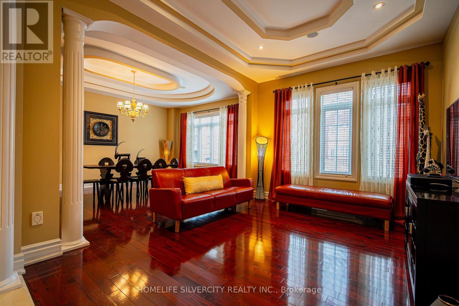 Property at 26 JACOB BRILL CRESCENT image 4