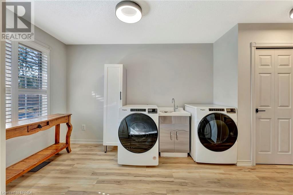 Property at 70 HARRIS Avenue Unit# C image 5