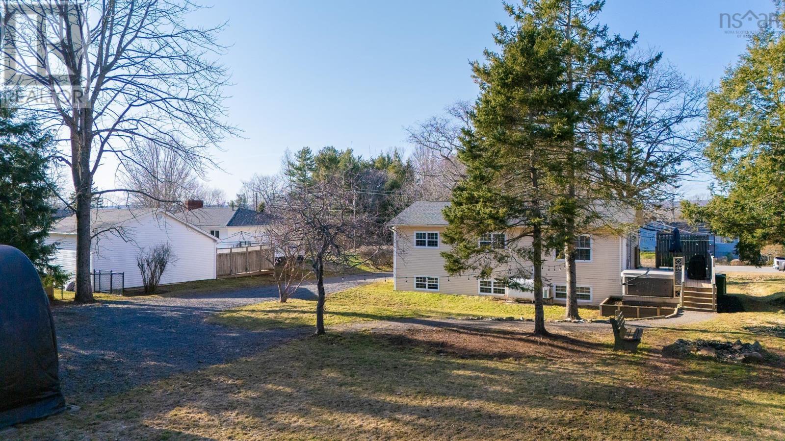 Property at 907 Charles Street image 5