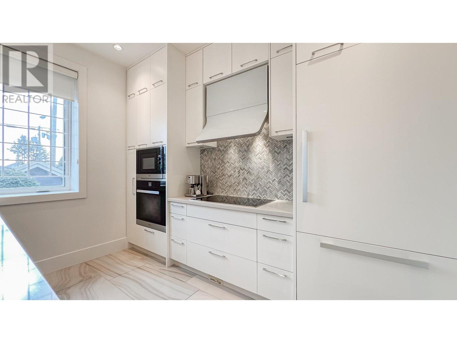 1316 W 59th Avenue, Vancouver, British Columbia  V6P 1Y5 - Photo 11 - R2959859