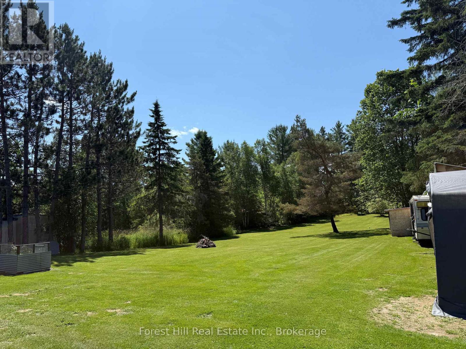 10709 Hwy 522 Highway, Parry Sound Remote Area, Ontario  P0H 1A0 - Photo 2 - X12064557