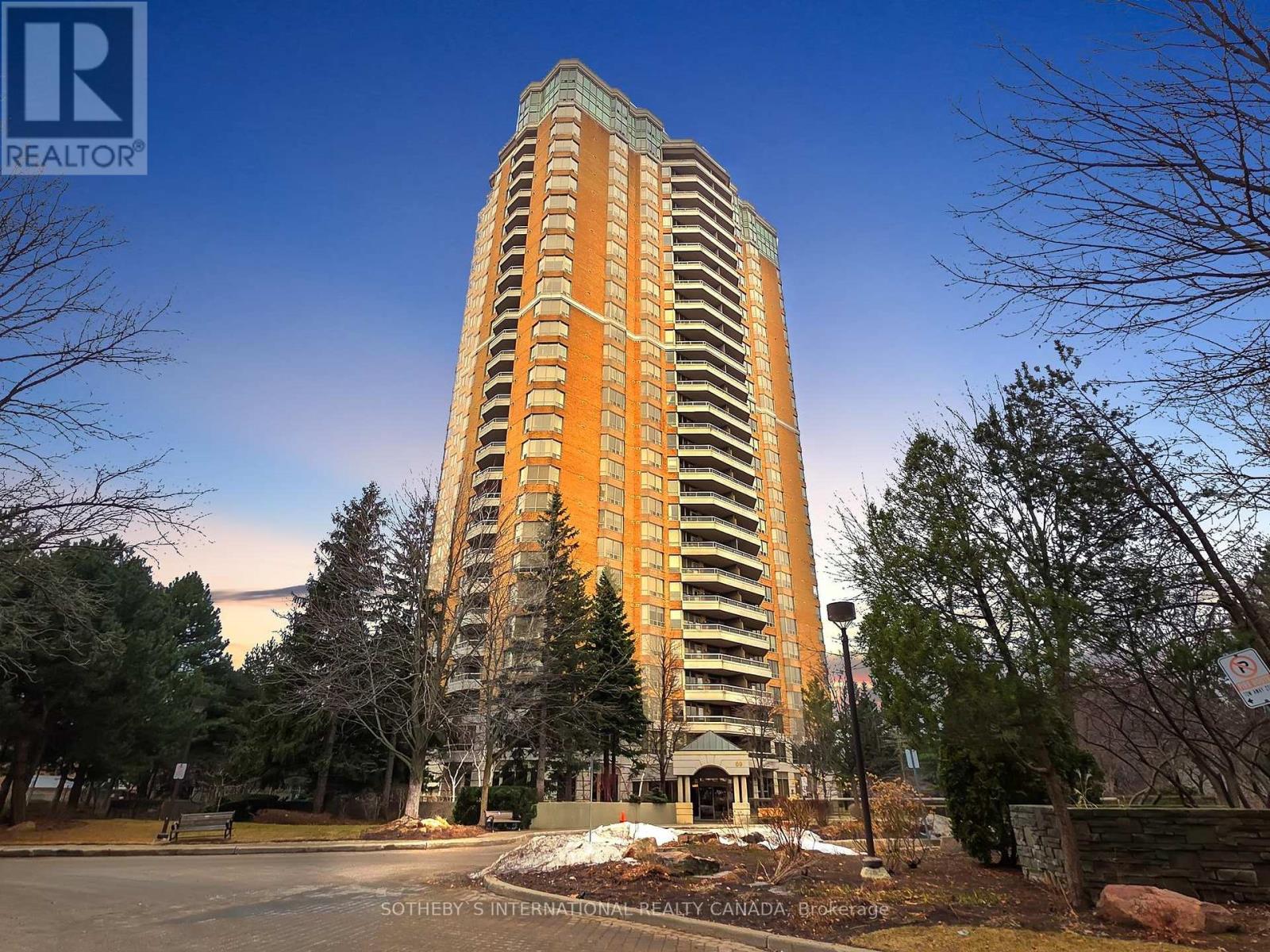Property at 610 - 89 SKYMARK DRIVE image 1
