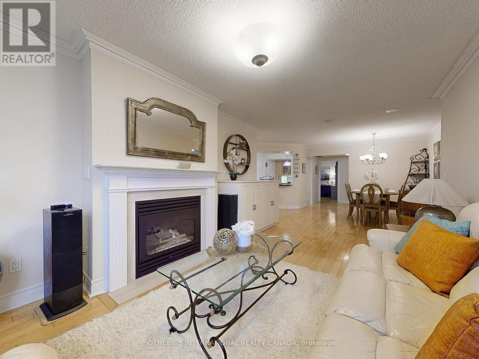 Property at 610 - 89 SKYMARK DRIVE image 2