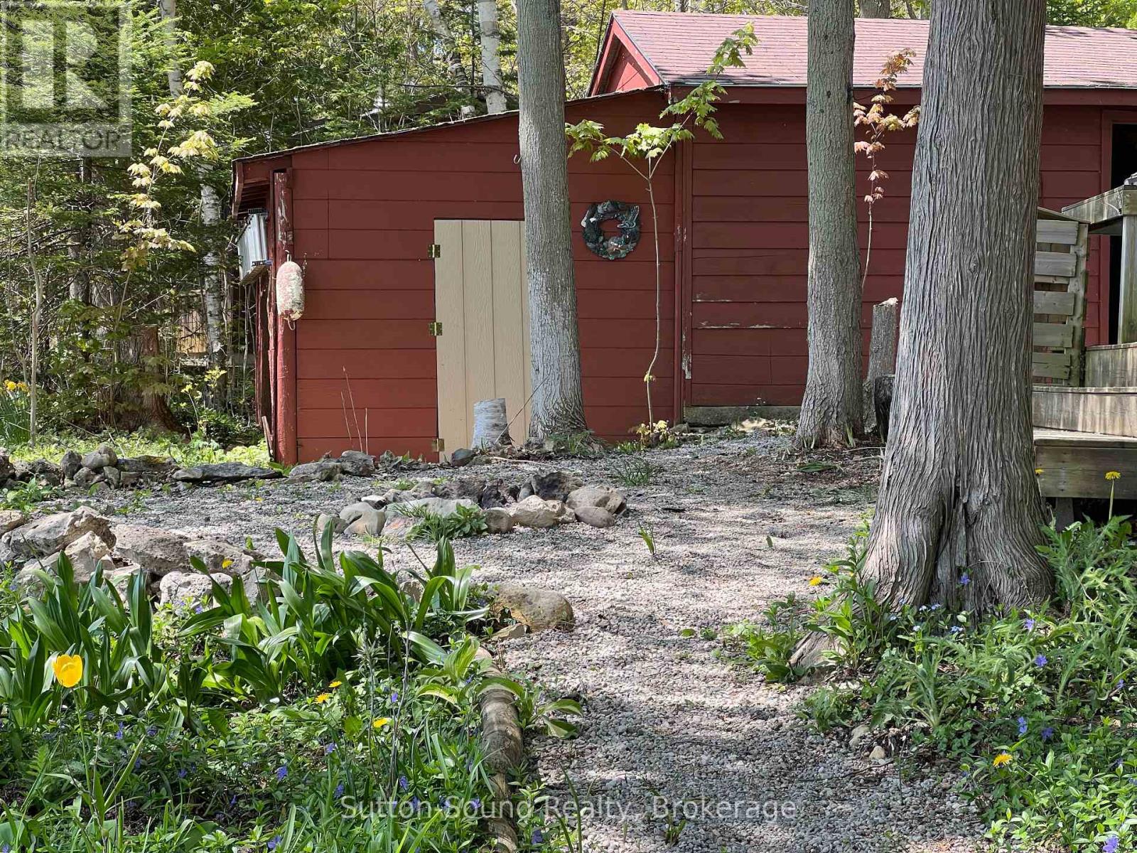 270 Barney's Boulevard, Northern Bruce Peninsula, Ontario  N0H 1W0 - Photo 23 - X12049272