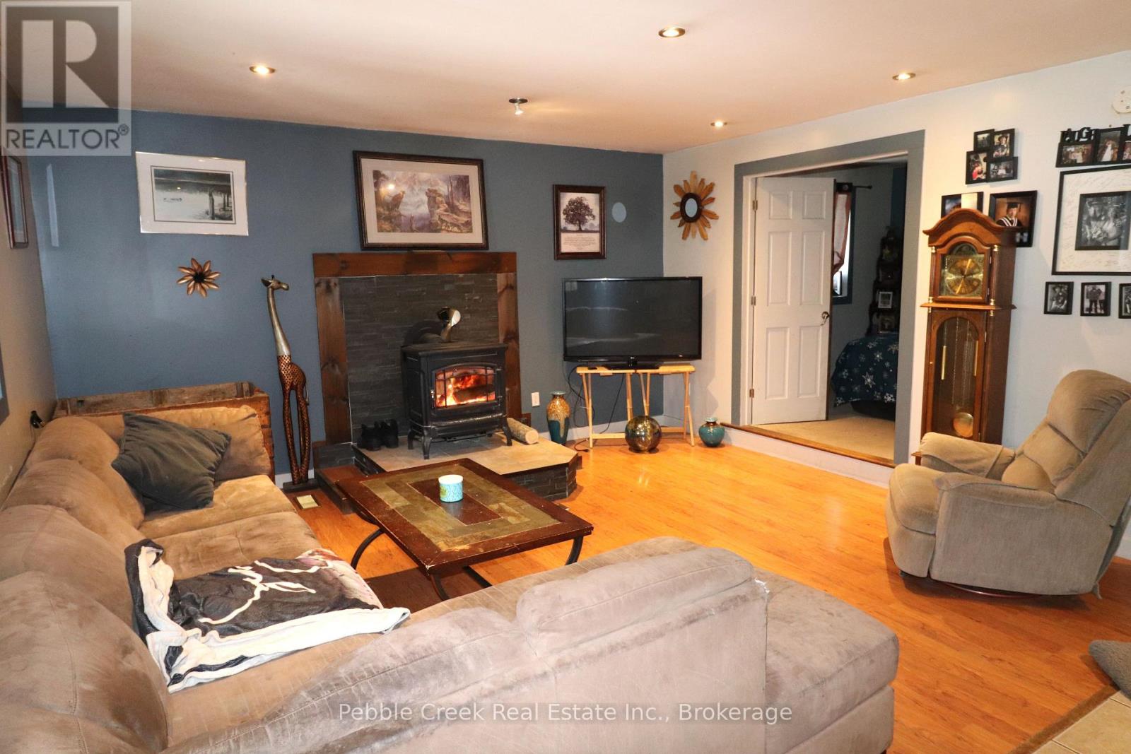 82044 Bluewater Hwy Highway, Ashfield-Colborne-Wawanosh, Ontario  N7A 3Y2 - Photo 5 - X11970235