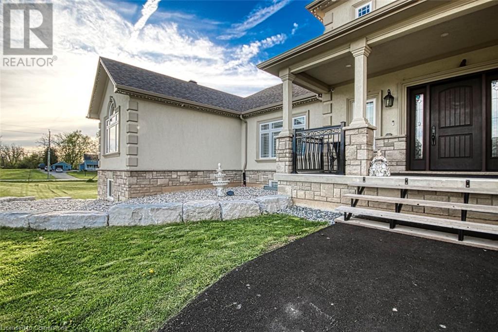 Property at 5499 ATTEMA Crescent image 3