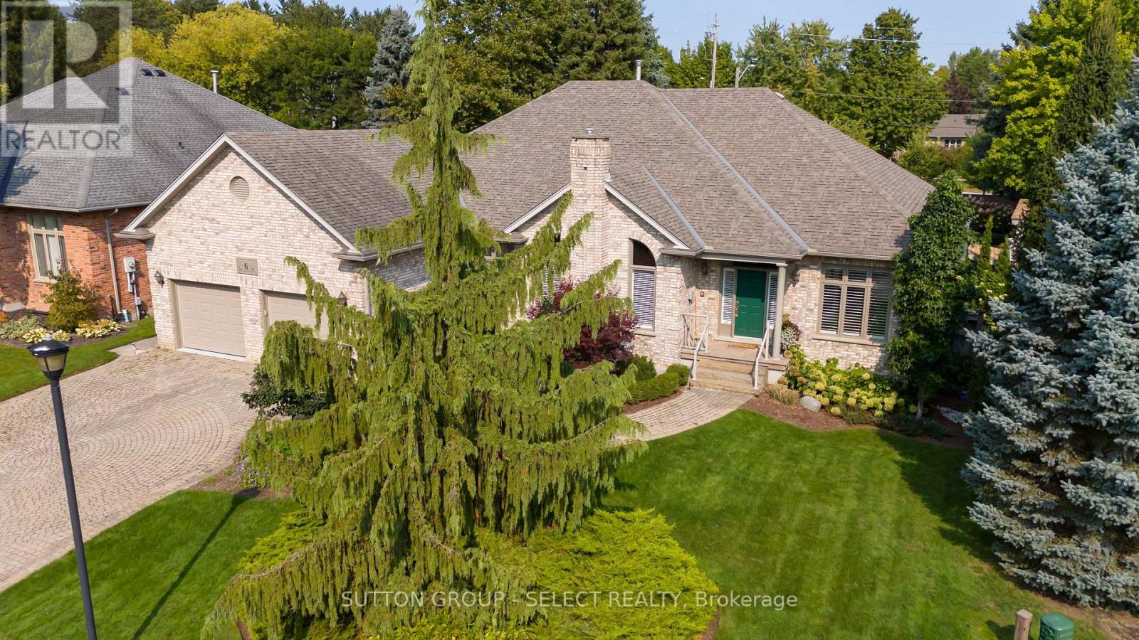 Property at 6 TETHERWOOD COURT image 1