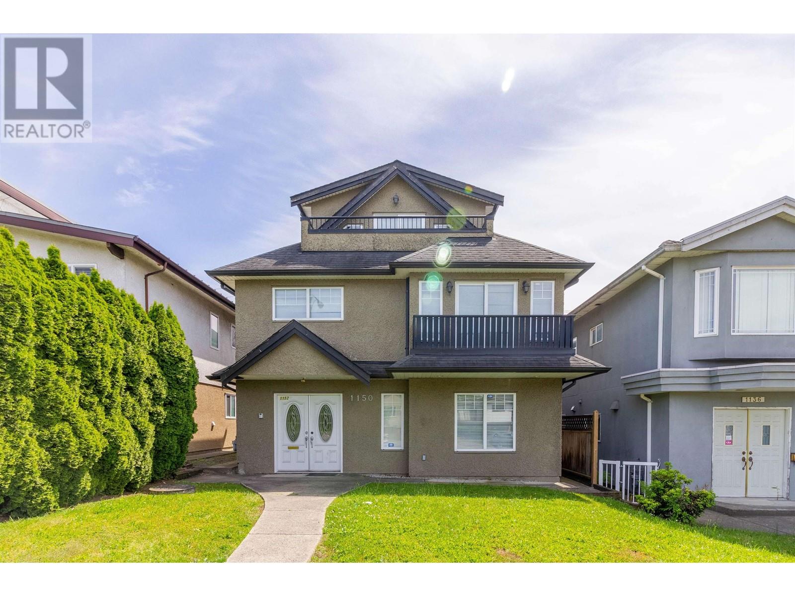 1150 E 41st Avenue, Vancouver, British Columbia  V5W 1R2 - Photo 1 - R2985714