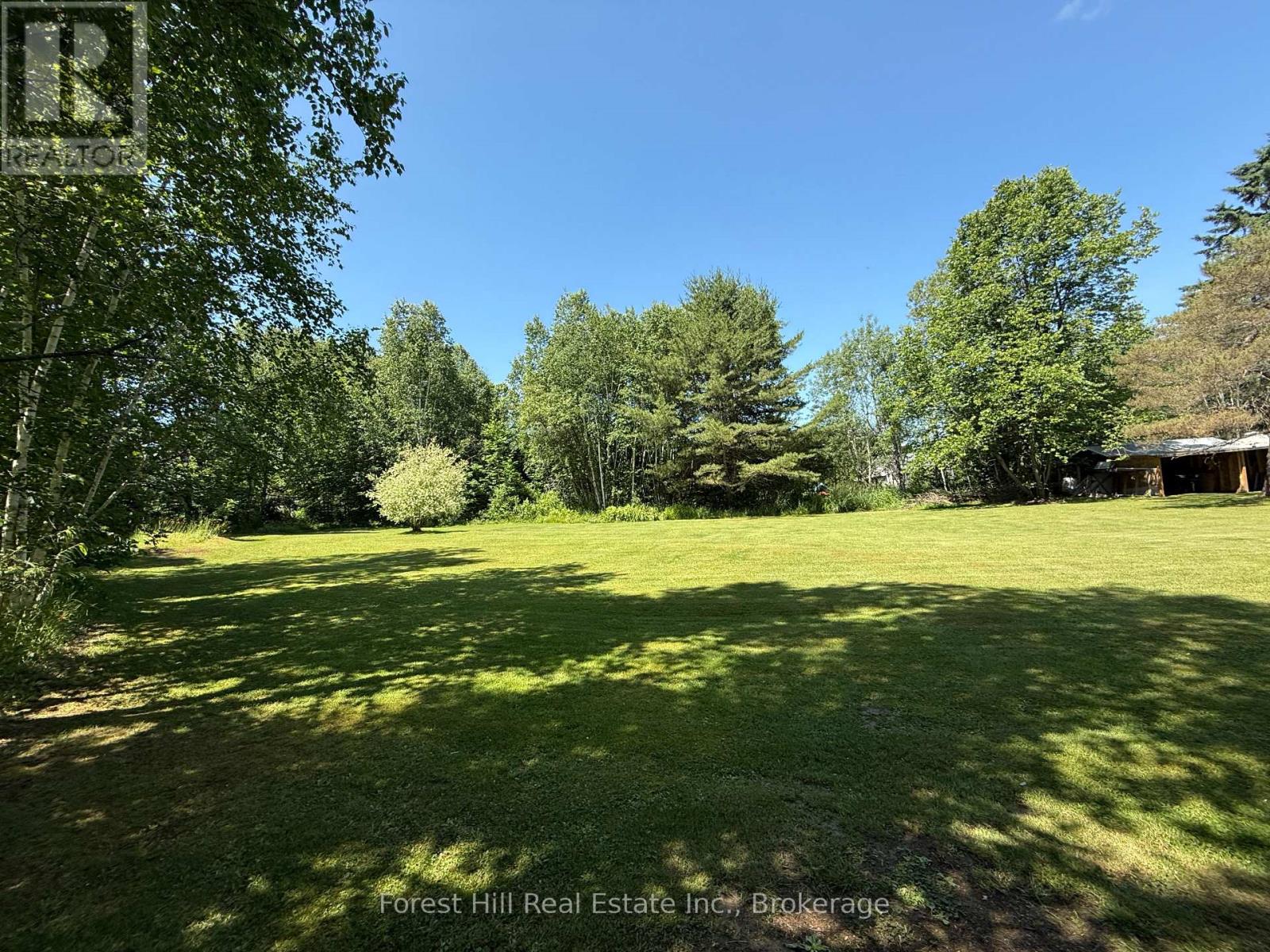 10709 Hwy 522 Highway, Parry Sound Remote Area, Ontario  P0H 1A0 - Photo 45 - X12064557