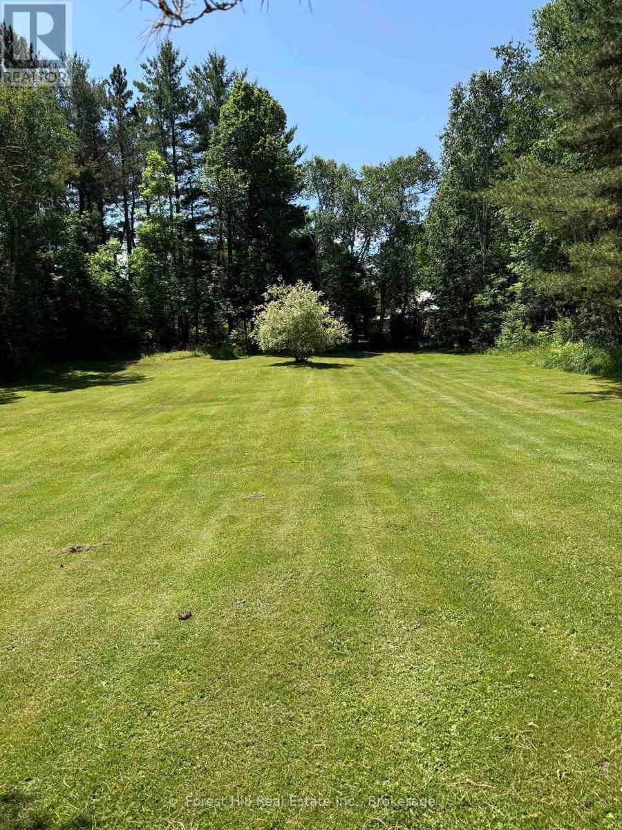 10709 Hwy 522 Highway, Parry Sound Remote Area, Ontario  P0H 1A0 - Photo 47 - X12064557