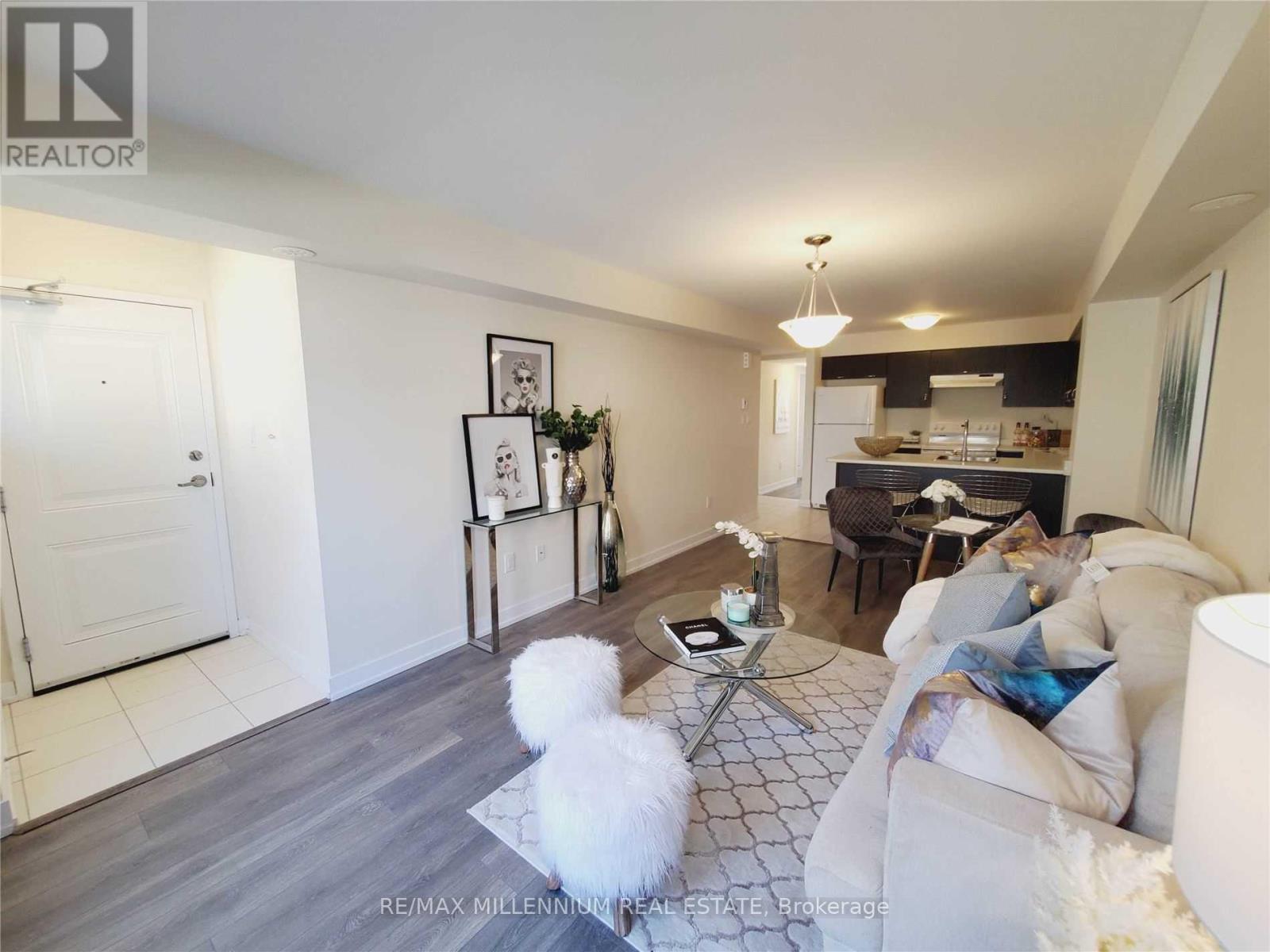 279 - 60 Parrotta Drive, Toronto, Ontario  M9M 0B4 - Photo 10 - W12064597