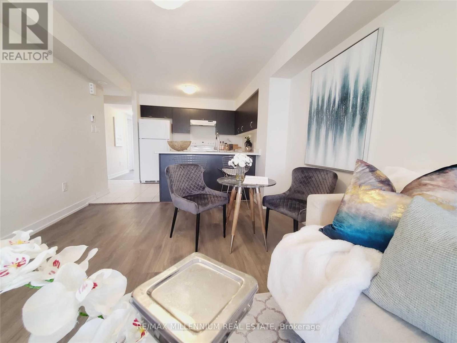 279 - 60 Parrotta Drive, Toronto, Ontario  M9M 0B4 - Photo 7 - W12064597