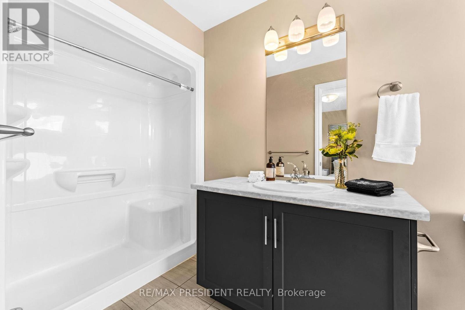 226 Louise Street, Welland, Ontario  L3B 0H8 - Photo 18 - X12064591