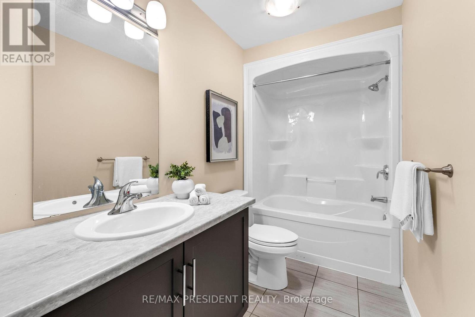 226 Louise Street, Welland, Ontario  L3B 0H8 - Photo 24 - X12064591