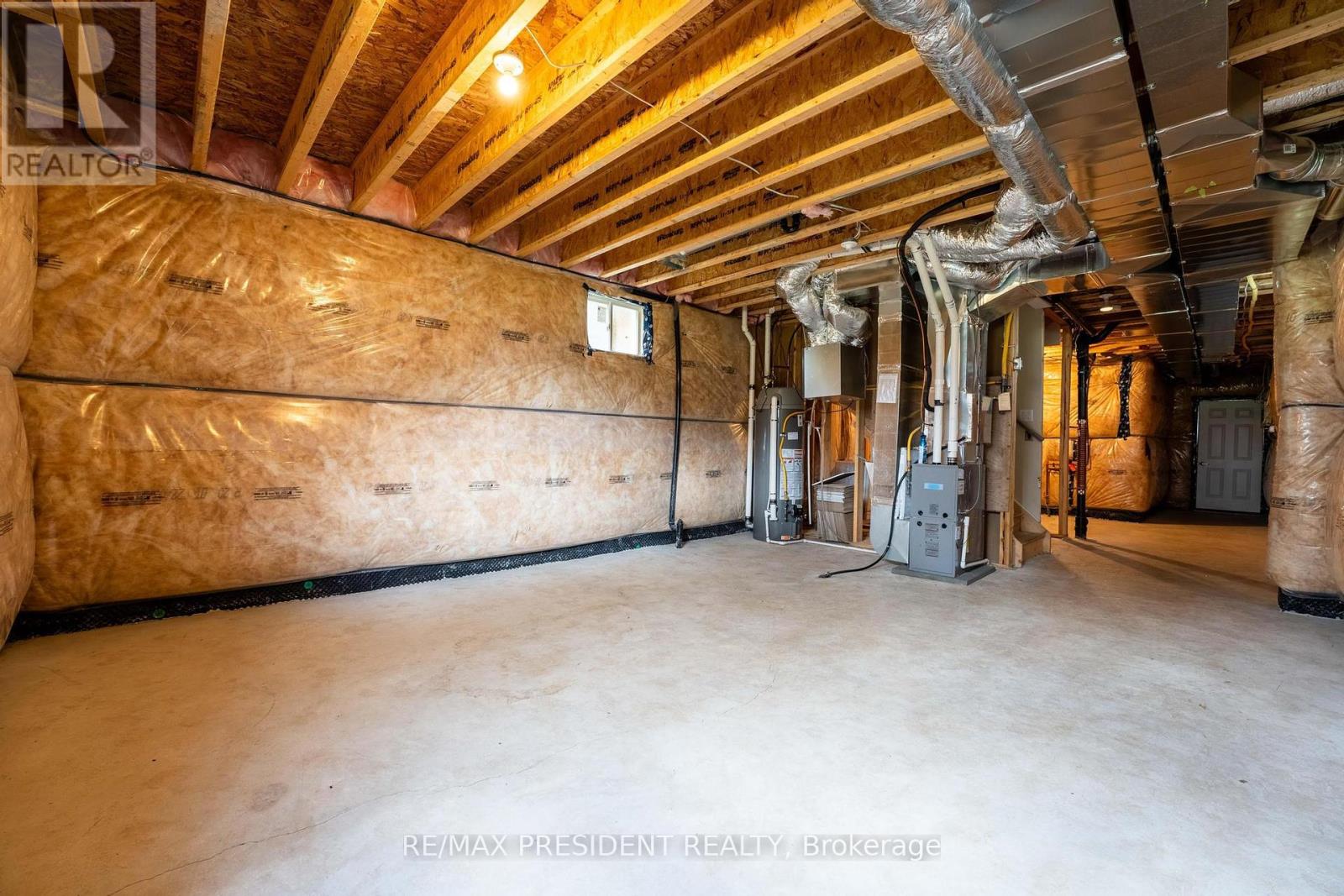 226 Louise Street, Welland, Ontario  L3B 0H8 - Photo 25 - X12064591