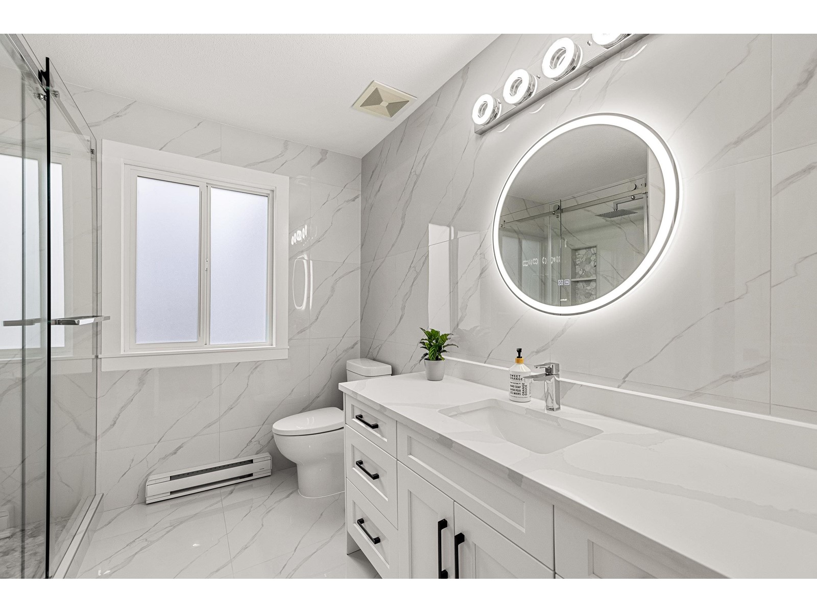 11328 154a Street, Surrey, British Columbia  V3R 2V7 - Photo 27 - R2985334