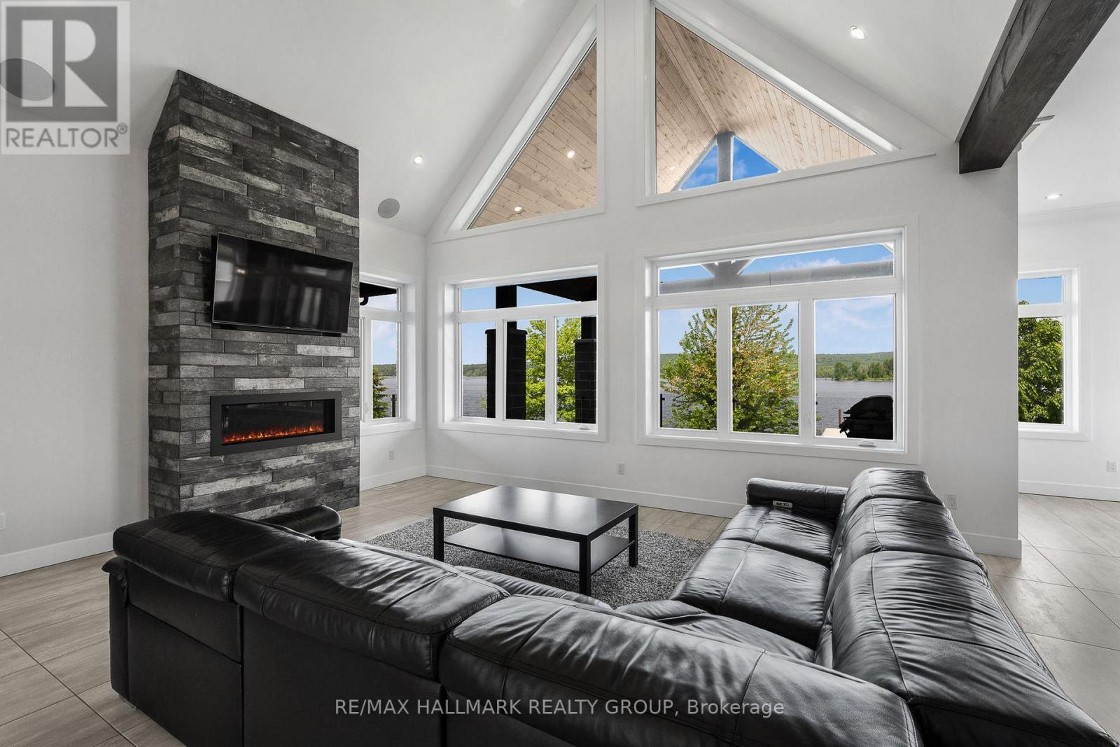 3795 Concession 1 Street, Alfred And Plantagenet, Ontario  K0B 1L0 - Photo 18 - X12064613