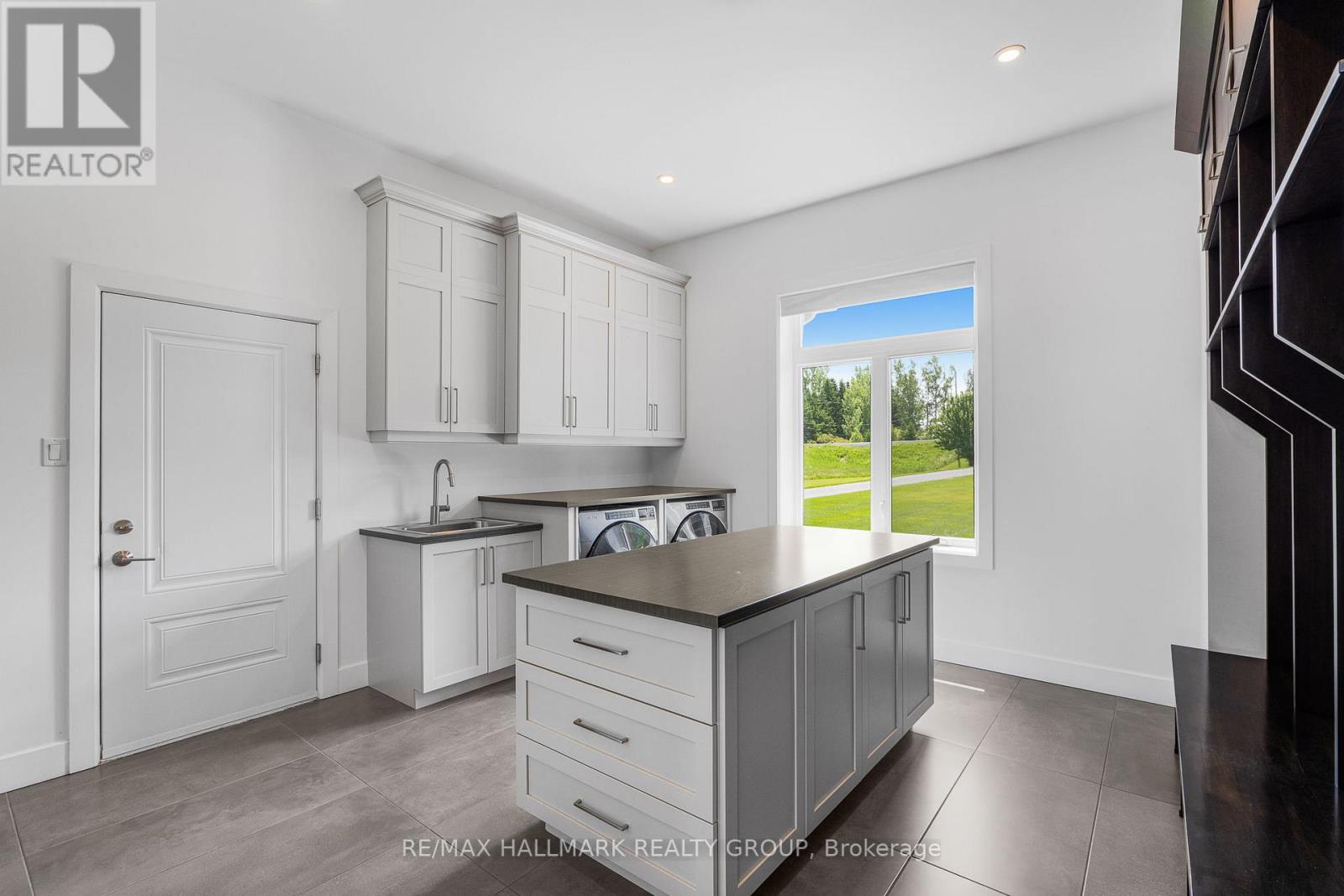 3795 Concession 1 Street, Alfred And Plantagenet, Ontario  K0B 1L0 - Photo 35 - X12064613