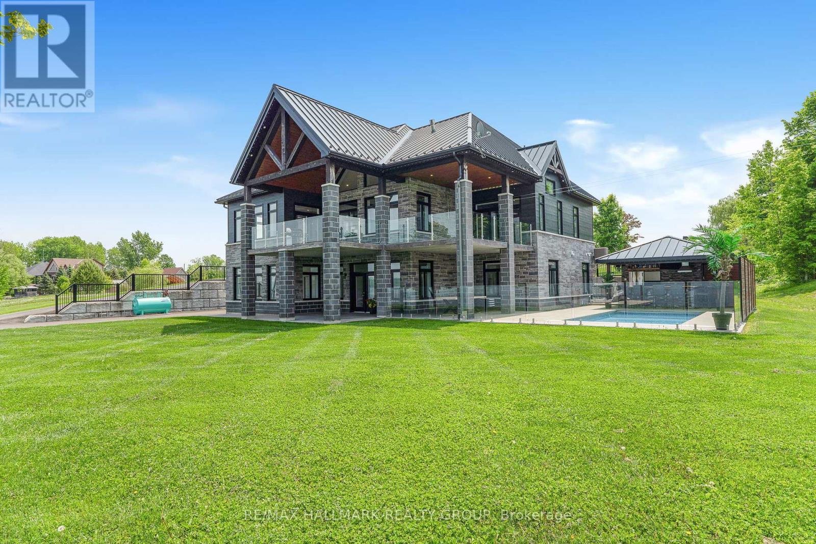 3795 Concession 1 Street, Alfred And Plantagenet, Ontario  K0B 1L0 - Photo 9 - X12064613