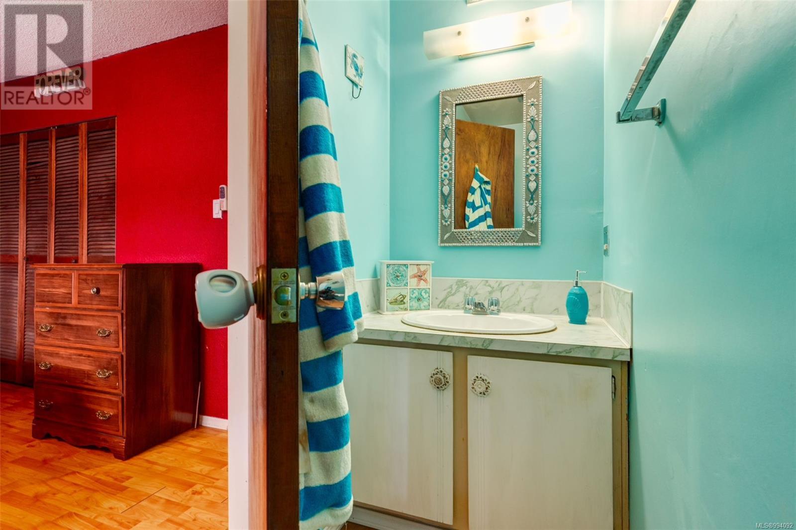 Property at 155 Tait Rd image 2