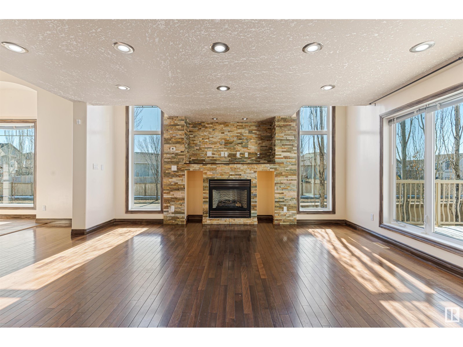 Property at 126 ANISE CL image 5