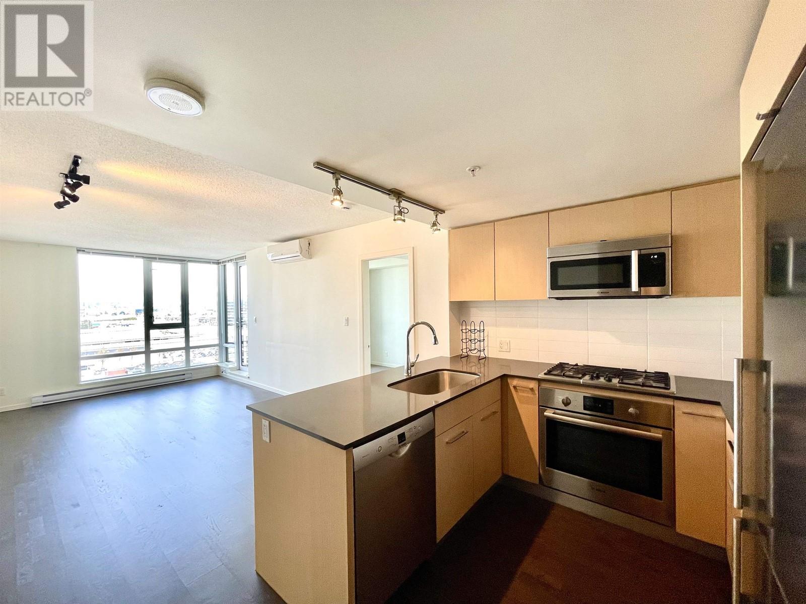 1507 7788 ACKROYD ROAD, Richmond, British Columbia