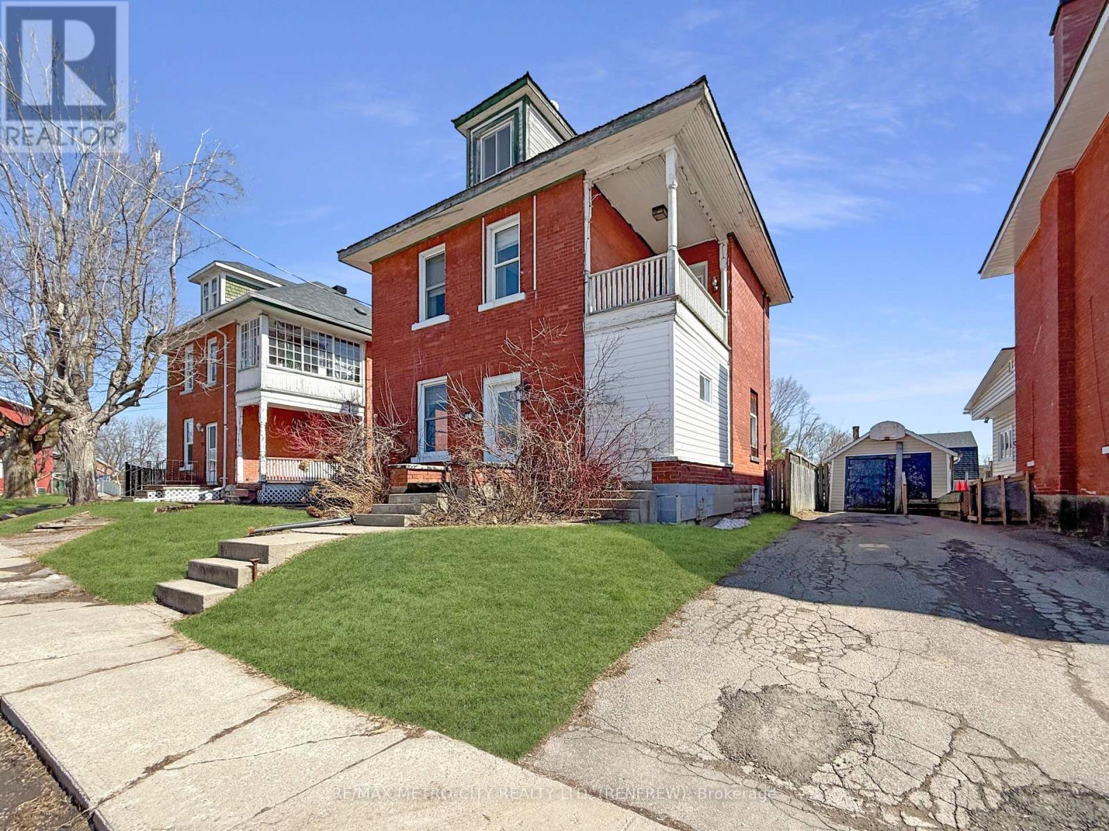 Property at 181 CROSS AVENUE image 4