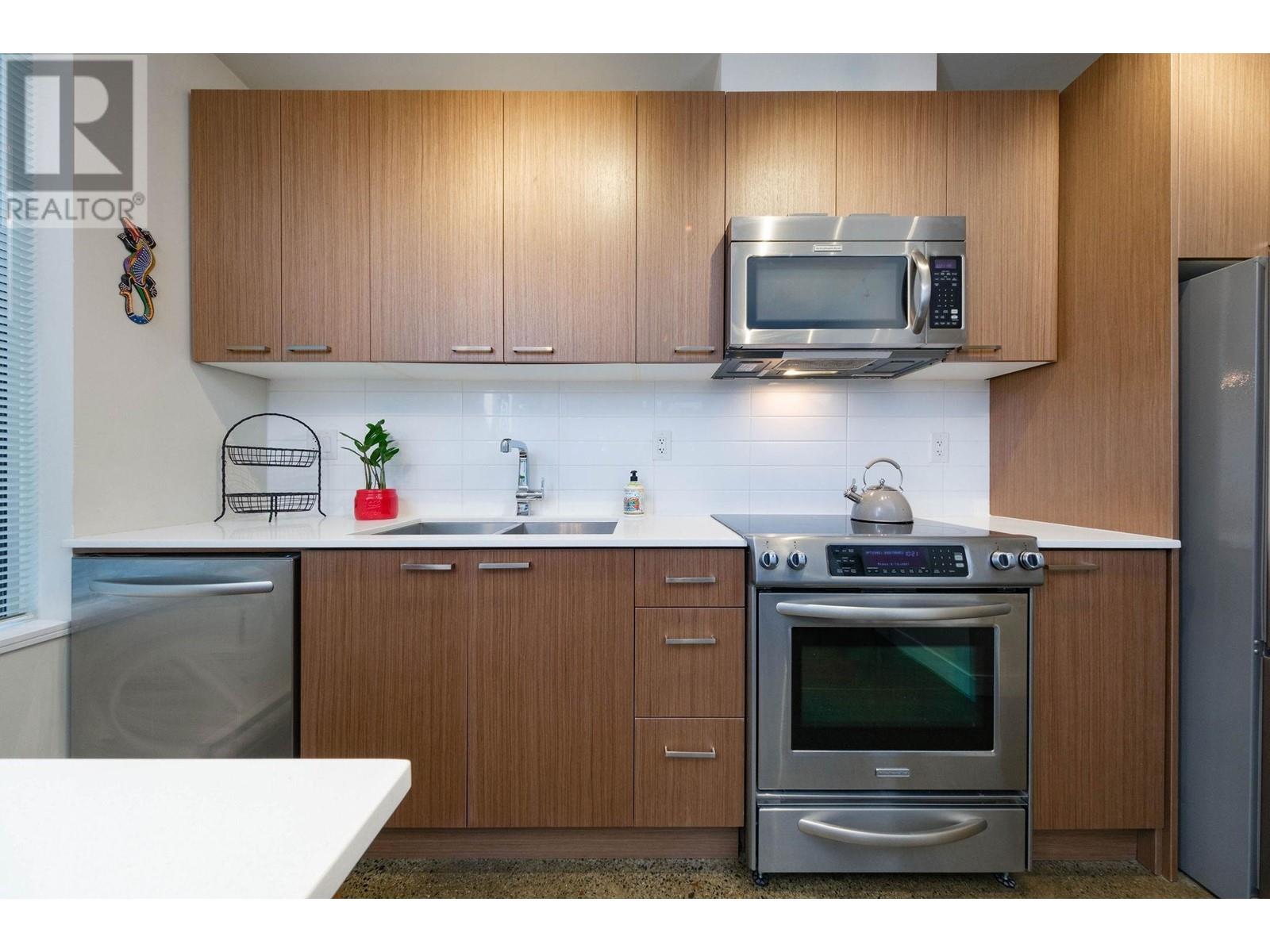 207 221 Union Street, Vancouver, British Columbia  V6A 0B4 - Photo 4 - R2985032