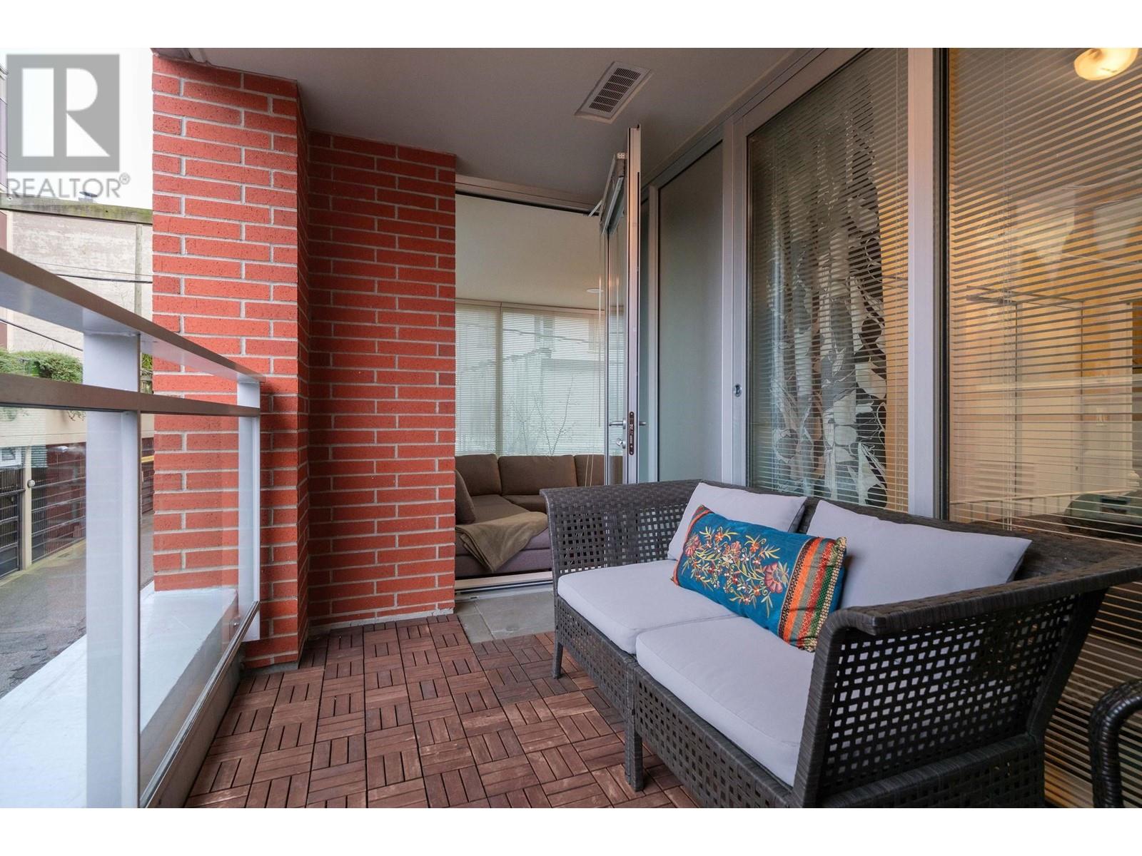 207 221 Union Street, Vancouver, British Columbia  V6A 0B4 - Photo 17 - R2985032