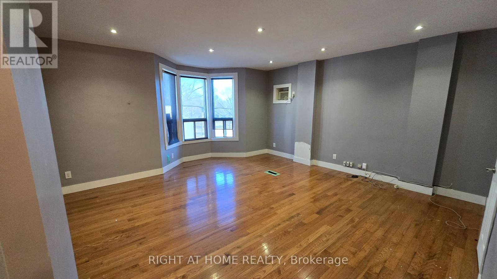 284 Avenue Road, Toronto, Ontario  M4V 2G7 - Photo 9 - C12064663