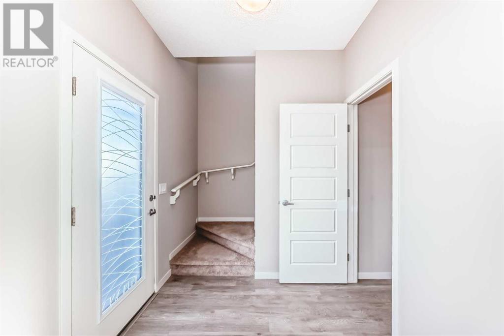 Property at 952 Nolan Hill Boulevard NW image 3