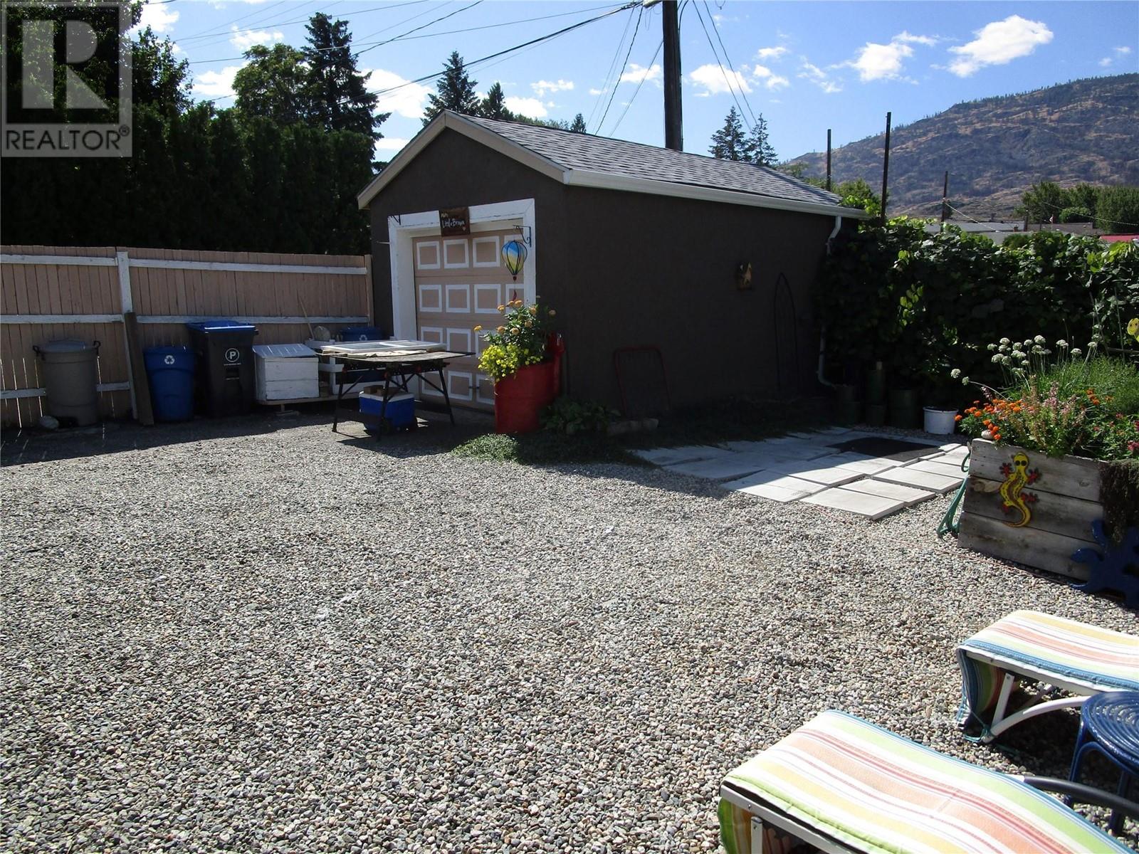 Property at 7410 Heron Lane image 3