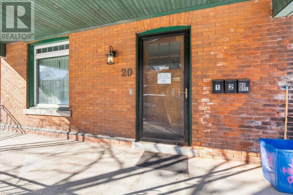 Property at 20 HOLTON Avenue S image 3