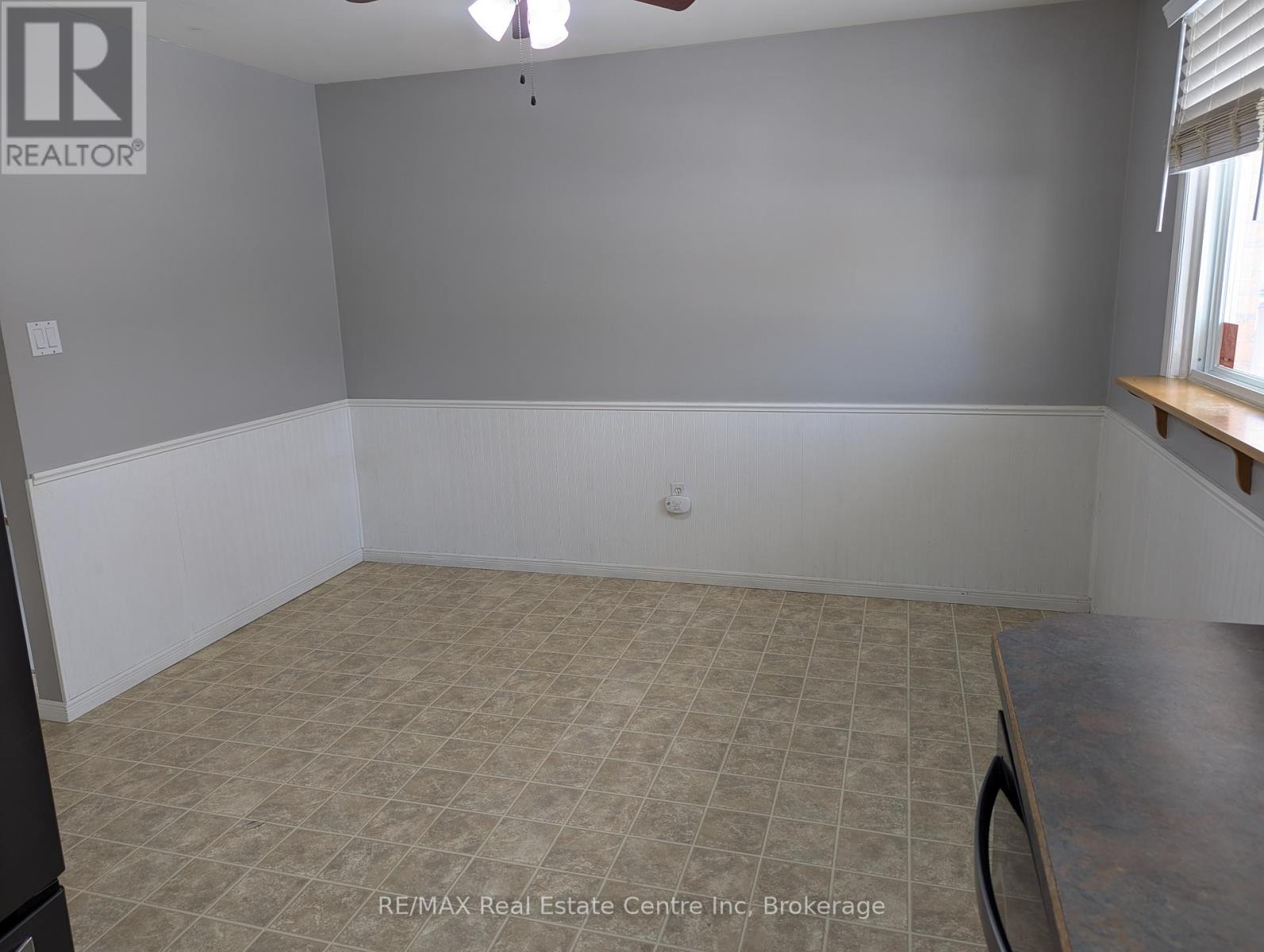1014a Vanier Avenue, Woodstock, Ontario  N4S 4K4 - Photo 13 - X11968689