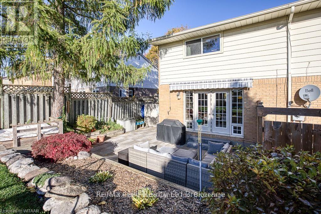 1014a Vanier Avenue, Woodstock, Ontario  N4S 4K4 - Photo 4 - X11968689