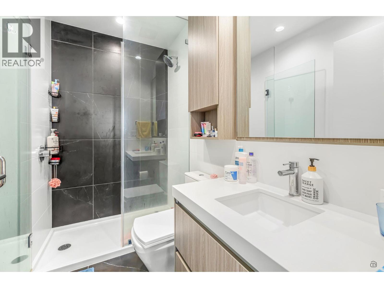3704 6080 Mckay Avenue, Burnaby, British Columbia  V5H 0J4 - Photo 13 - R2985937