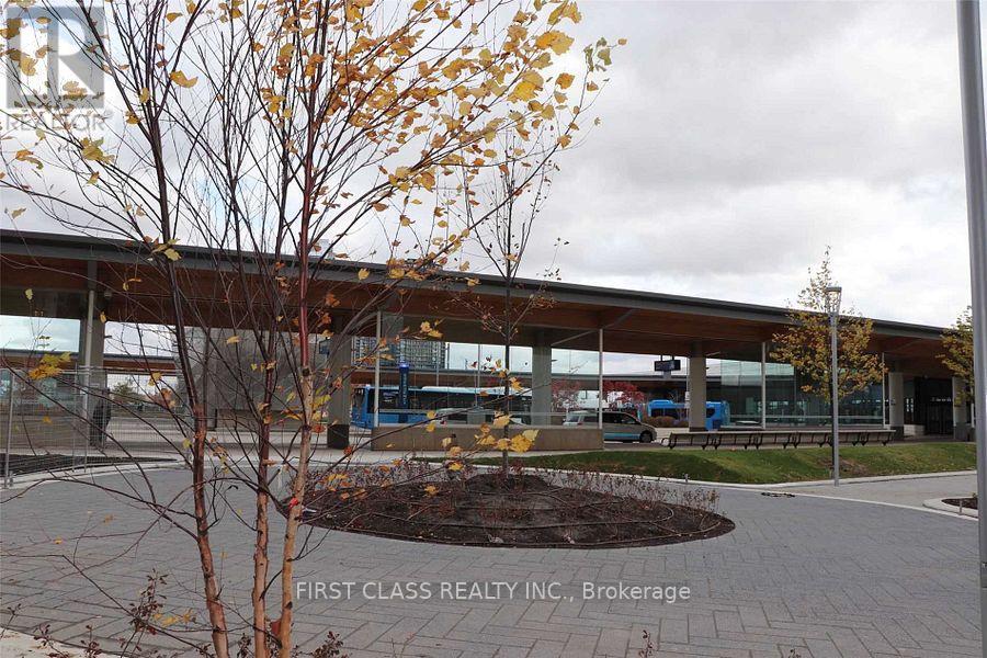 2006 - 5 Buttermill Avenue, Vaughan, Ontario  L4K 0J5 - Photo 12 - N12064705