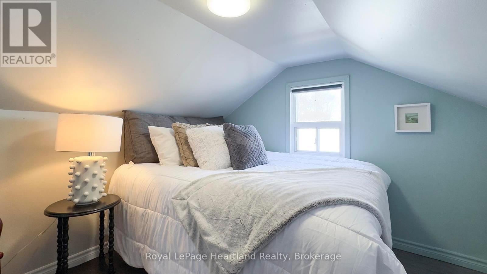 305 Mary Street, Goderich, Ontario  N7A 3B3 - Photo 29 - X12046399