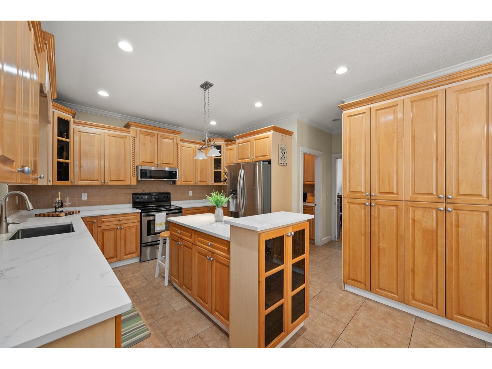 6763 147a Street, Surrey, British Columbia  V3S 4P9 - Photo 15 - R2983938