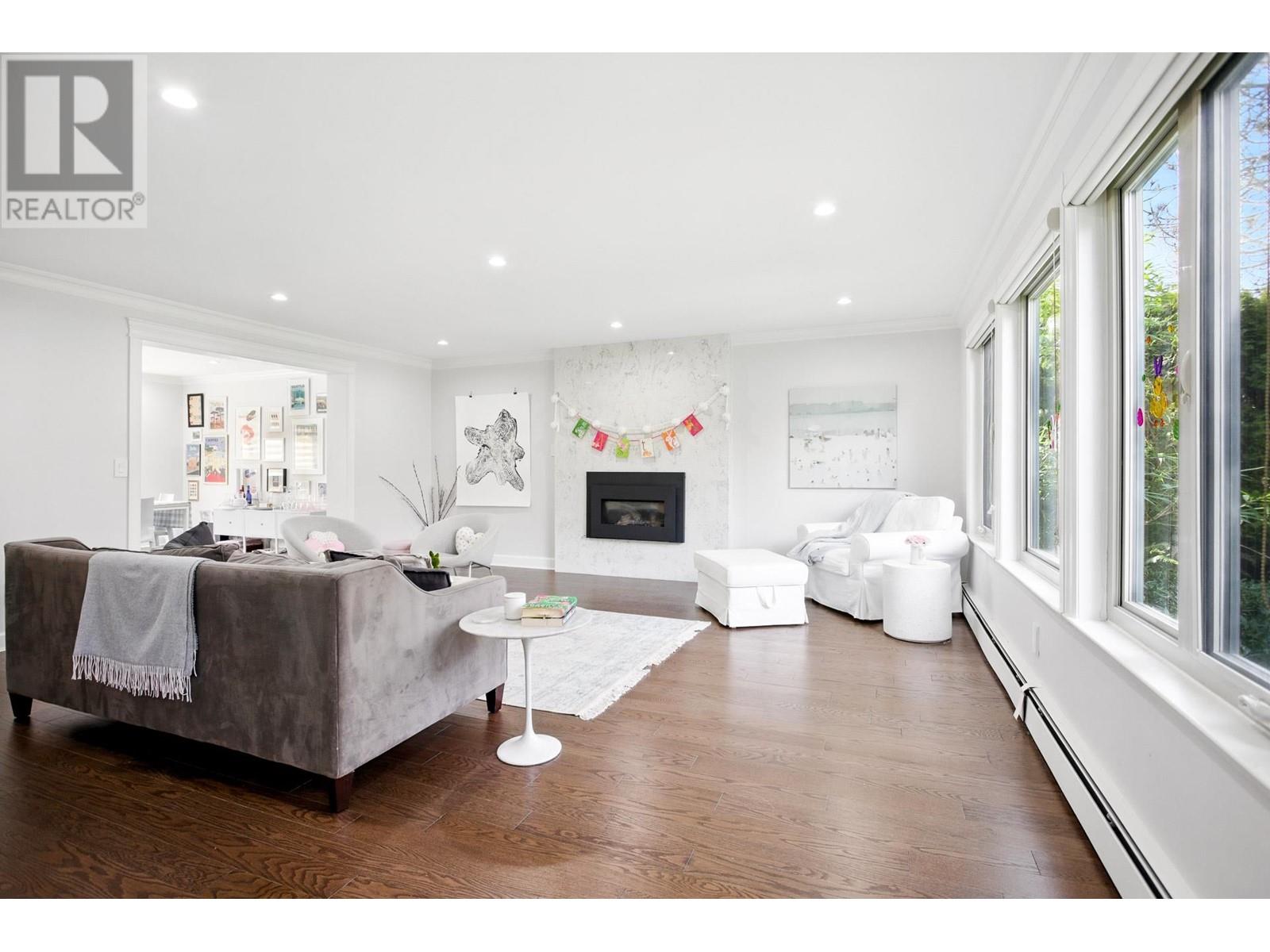 3168 W 44th Avenue, Vancouver, British Columbia  V6N 3K6 - Photo 11 - R2982557
