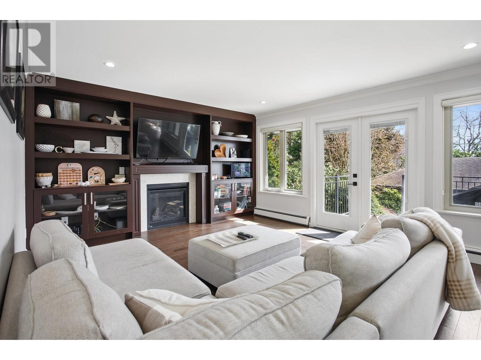 3168 W 44th Avenue, Vancouver, British Columbia  V6N 3K6 - Photo 13 - R2982557