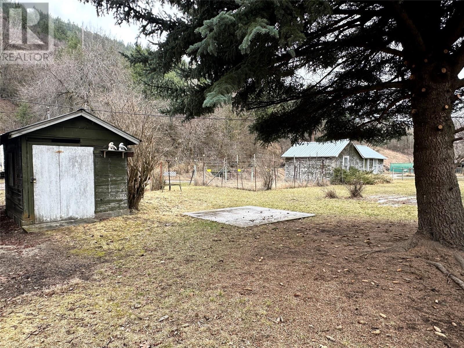 8267 Riverside Drive, Grand Forks, British Columbia  V0H 1H0 - Photo 51 - 10340193