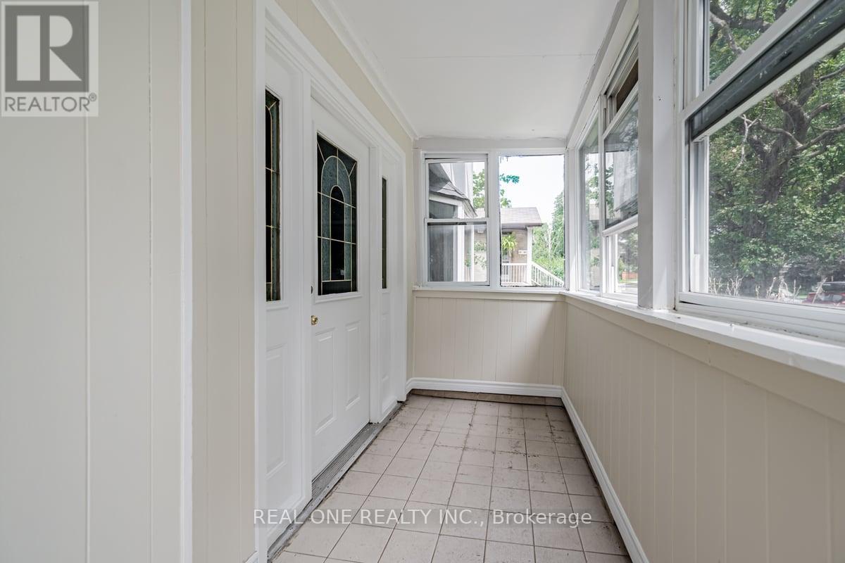 Property at 30 HERKLEY DRIVE image 3