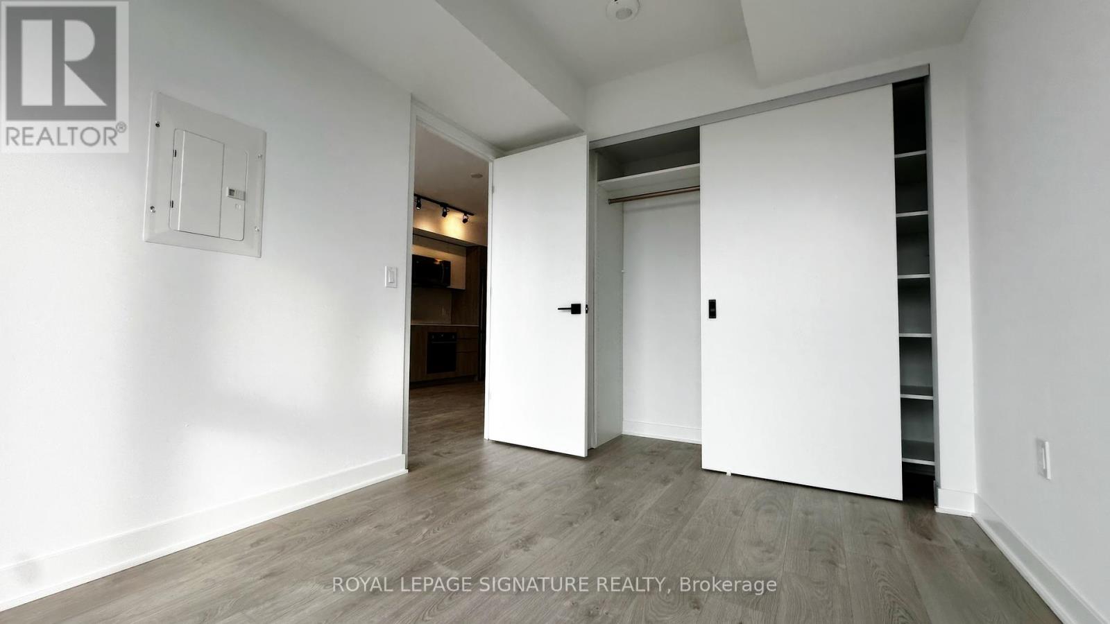 403 - 36 Zorra Street, Toronto, Ontario  M8Z 1R7 - Photo 16 - W12064742